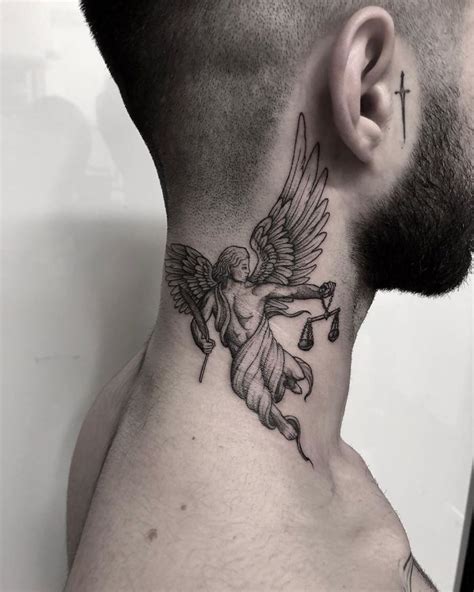 Fotos De Tatuagem No Pescoço - 105 idéias brilhantes de tatuagem no pescoço | Mundo MS | Tatuagem no ...