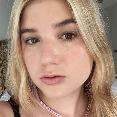 Lush Just Dropped a Package-Free, Waterless Mascara