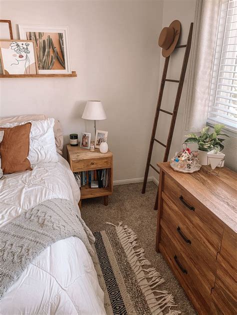 Sleek and Streamlined: Minimalist and Modern Home Decor home decor ...