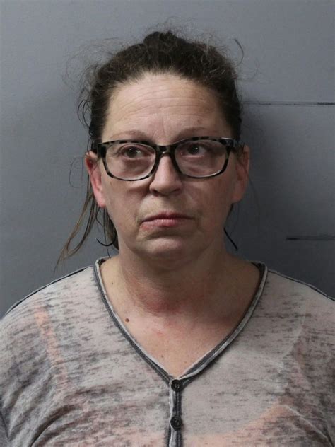 WAYNE COUNTY SHERIFF’S DEPARTMENT MAKE TWO ARRESTS TUESDAY NIGHT | WFIW