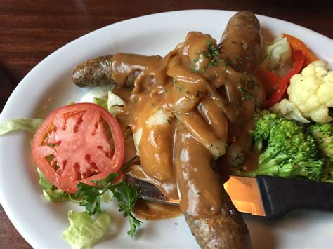 Menu highlights and dining experience at the Duke Eatery 27