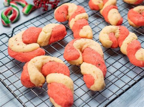 Peppermint Candy Cane Cookies Recipe | Recipes.net