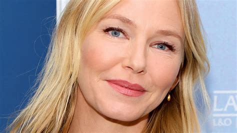 Kelli Giddishs Marriage: What We Know About The SVU Stars Relationship