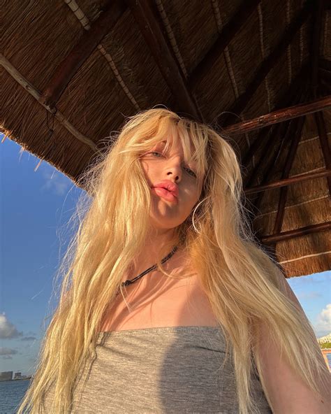 Luna Rose - Bio, Age, Height, Wiki | Models Biography