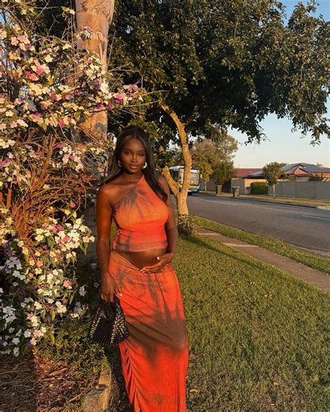 NIKKI THOT | Let’s make some juice! 🍉🍊🍋🍋‍🟩🍍😋 Tip - Add pepper to your