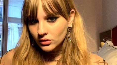 Victoria dei Maneskin, tutta la verità sulla notizia dell'aggressione