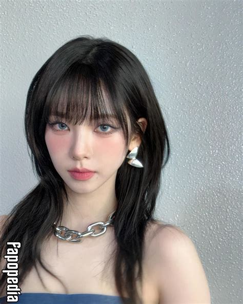 Katarinabluu Nude OnlyFans Leaks - Photo #3044576 - Fapopedia