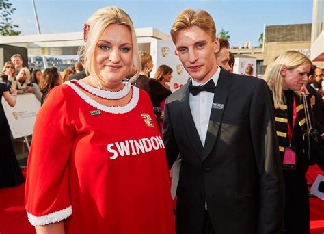 This Country Star Daisy May Cooper Won The Baftas - In Every Sense