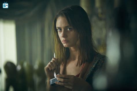 Pictures of Maeve Dermody