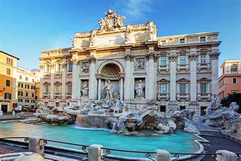 Fontana di Trevi - N°1 Trevi Fountain in Rome (Italy)