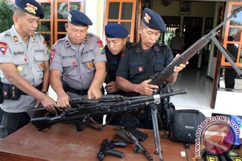 polisi penembak jitu disiagakan antara news