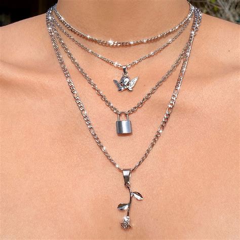DAINTY LAYERED NECKLACE SET – Cyberspace Shop