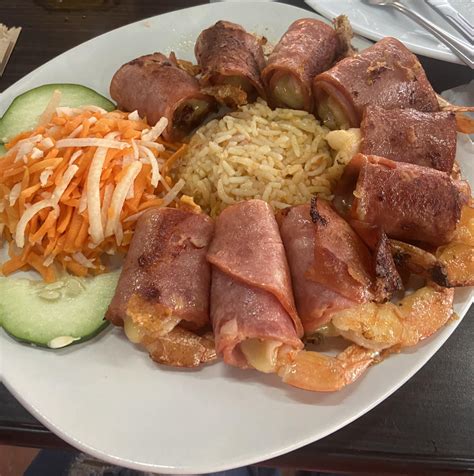 Instituto - "POR FAVOR, QUE SEPAN TODOS QUE SANTA KLAUS, SI EXISTE" Una