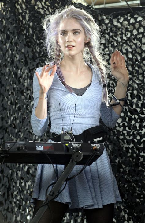 grimes-claireboucher.tumblr.com | Style, Beautiful people, Grimes