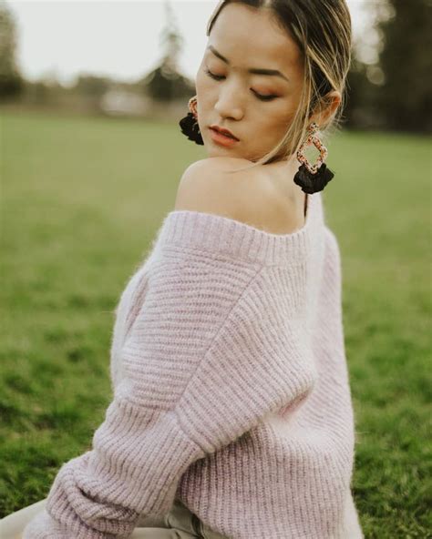 Earrings Suitable for a Round Face | The Socialite's Closet