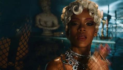 video premiere rihanna pour
