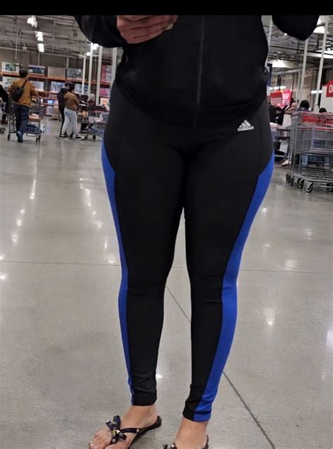 2 Phat ass Latina in Costco - Spandex, Leggings & Yoga Pants - Forum