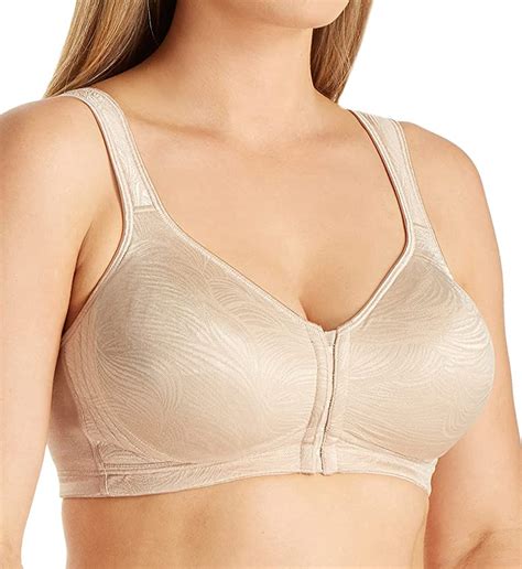 7 Best Front-Closure Bras for Seniors, Bras for Elderly Women with Front-Closure - Her Style Code