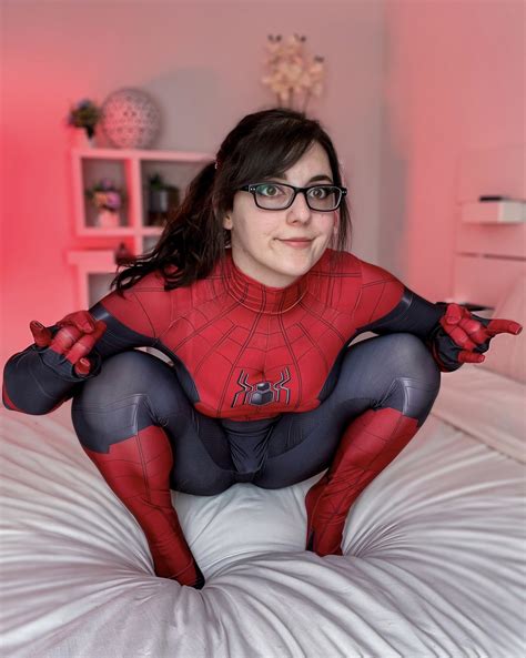 Stephanie 🏳️‍⚧️ (@Queen_Rose121) / Twitter