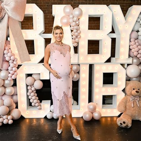 Lindsay Hubbard Welcomes 1st Baby – BabyNames.com