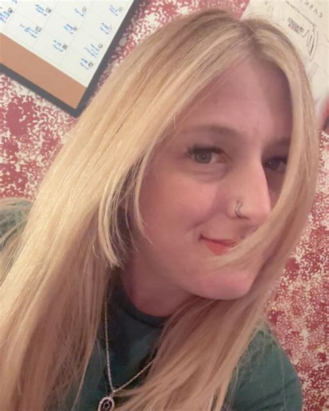 Amanda Nicole (@amandanicoleofficial) • Instagram photos and videos