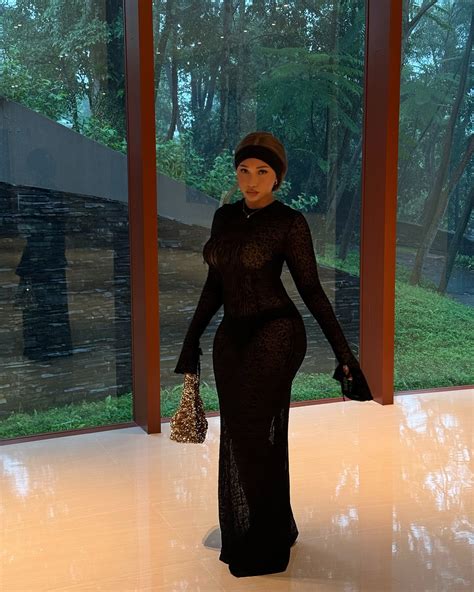 Meg Kylie (@megkylie) • Instagram photos and videos