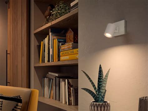 Philips Hue выпускает новые "умные" точечные светильники Runner ...