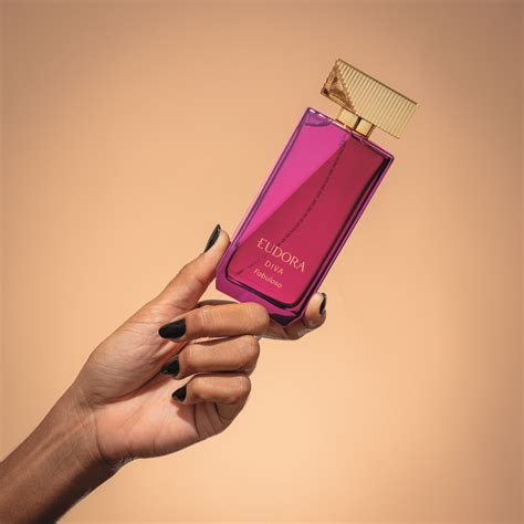 Perfume Eudora Mais Vendido - Foto: O terceiro perfume femino mais vendido da Eudora é o Diva ...