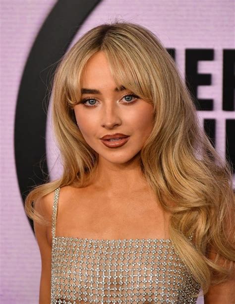 Gwen Stacy, American Music Awards, Emilia Clarke, Sabrina Carpenter ...