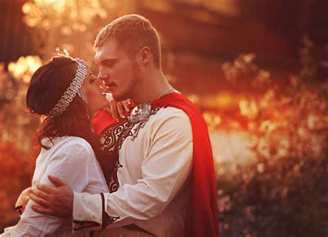 romance novels  readers hooked