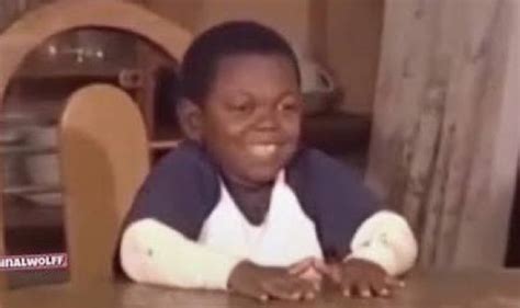 nurse  circumcised  deserves  award omo    carving