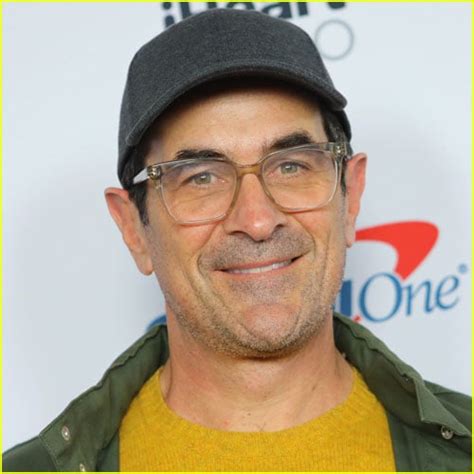 net worth modern family