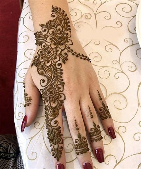 Eid Elegance: Festive Mehendi Designs to Celebrate - TailoringinHindi