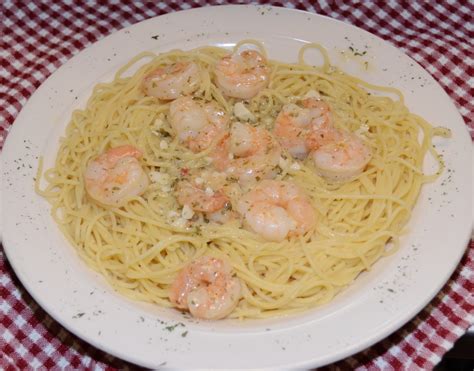 SHRIMP SCAMPI OVER PASTA | Uncle Tony's Pizza & Pasta | Family Style