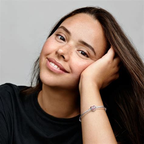 pandora moments marvel spider man mask clasp bangle sterling silver