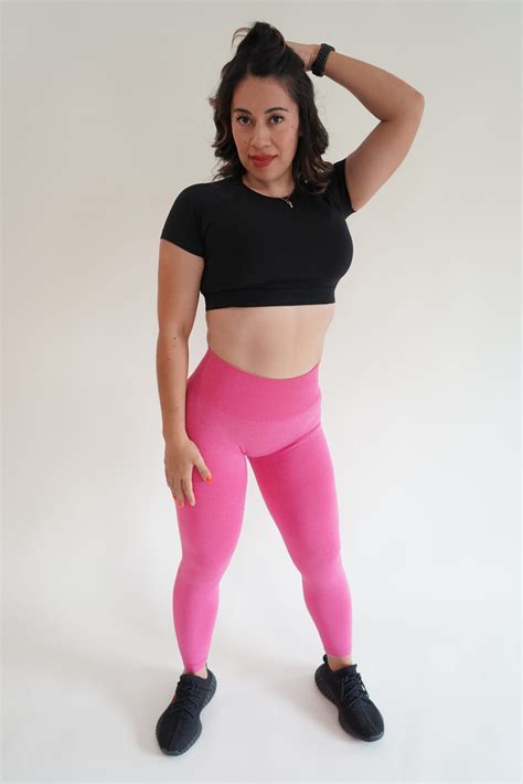Top 10 Stylish Leggings for Comfort and Confidence with Curvy Legs - Hunter Games Magazine