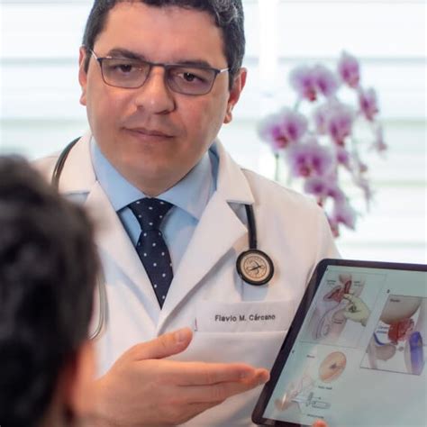 O que faz um Oncologista Clínico? - Dr. Flavio Cárcano | Oncologia Clínica
