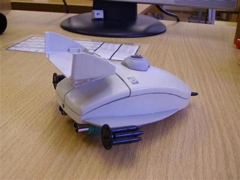 Awesome hand-Made Toys From Old Computer Stuff (18 pics) - Izismile.com