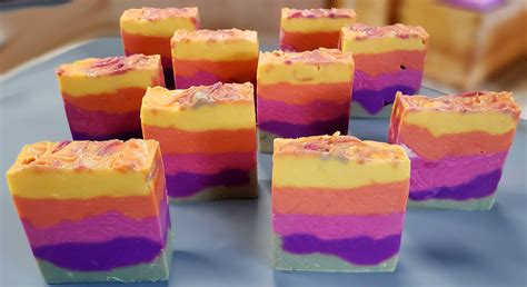 simple melt and pour soap ideas 5