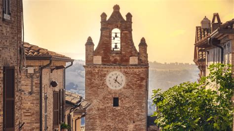 How To Tell The Time In Italian