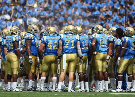 🔥 [40+] UCLA Football Wallpapers | WallpaperSafari