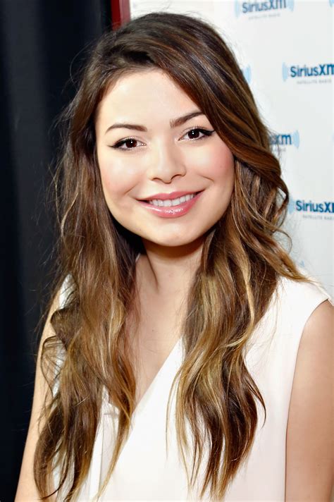 🔥 Free Download Miranda Cosgrove Visits The Siriusxm Studios by