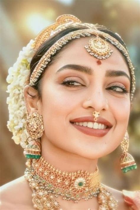 25+ Antique South Indian Nose Ring in 2024 | Bridal gold jewellery ...