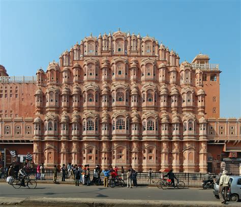 Hawa Mahal in Jaipur | HISTORY OF INDIA