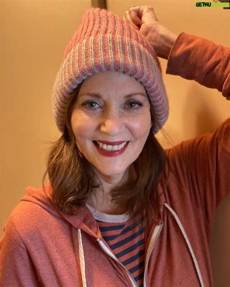 Lesley Ann Warren Most Liked Photos and Posts | Gethu Cinema