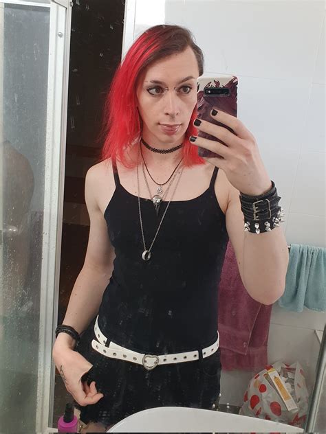 is it even a trans girl selfie if the mirror isn't scuffed? : r/lgbt