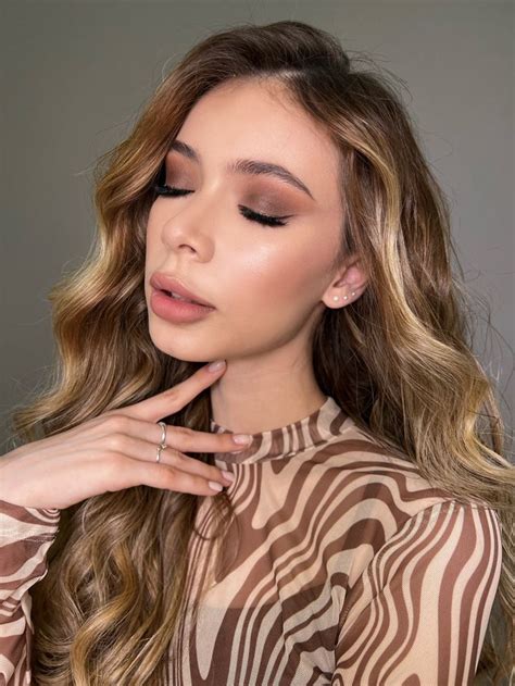 Макияж прическа Видное | Fashion, Nose ring