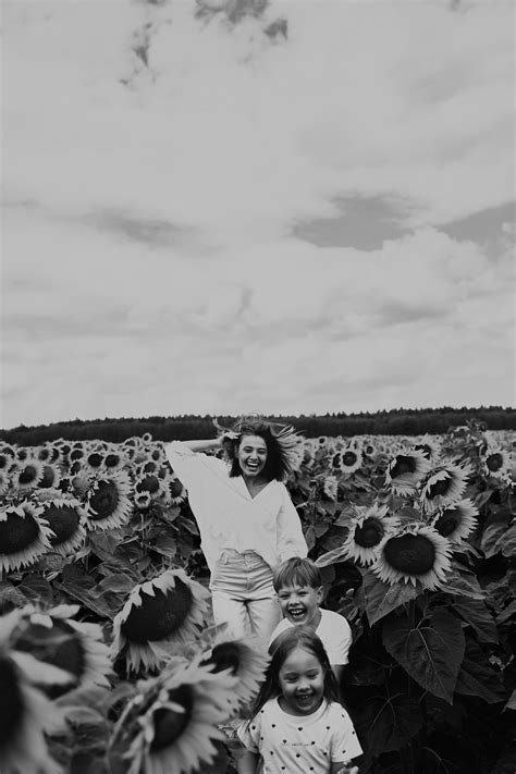 Japanese Mother And Son Photos, Download The BEST Free Japanese Mother