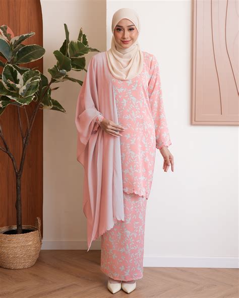 HELENA KURUNG - SALMON PINK – BLOOM