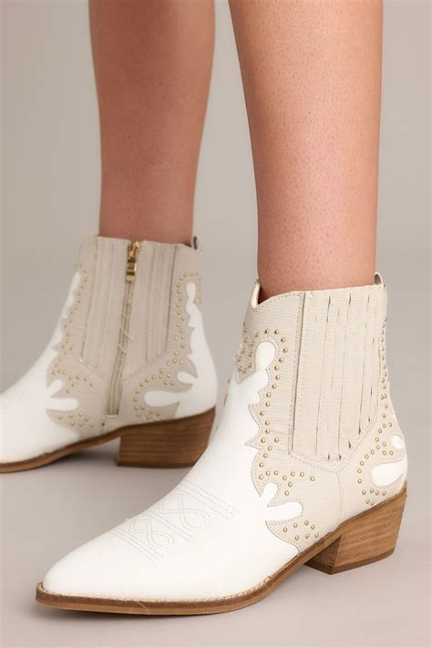 wonder women boots 4